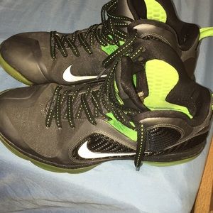 LeBron 9 dunkmans size 10.5